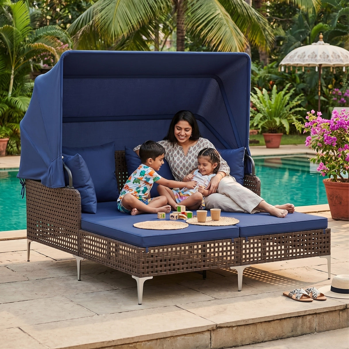 Luxury Outdoor Rattan Wicker Daybed with Canopy & Cushions