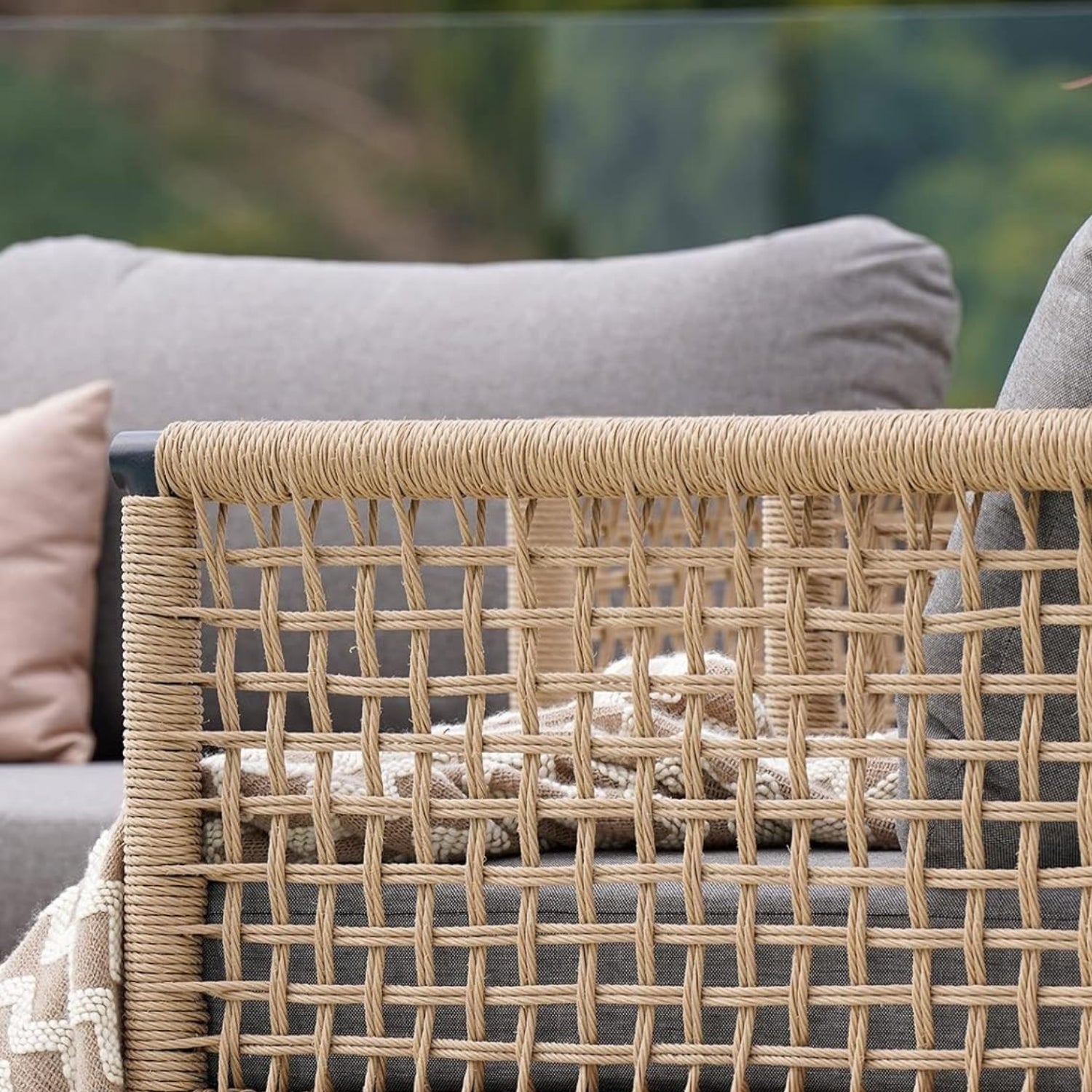 Outdoor Rope 4 Piece Sofa Set (Beige & Grey)