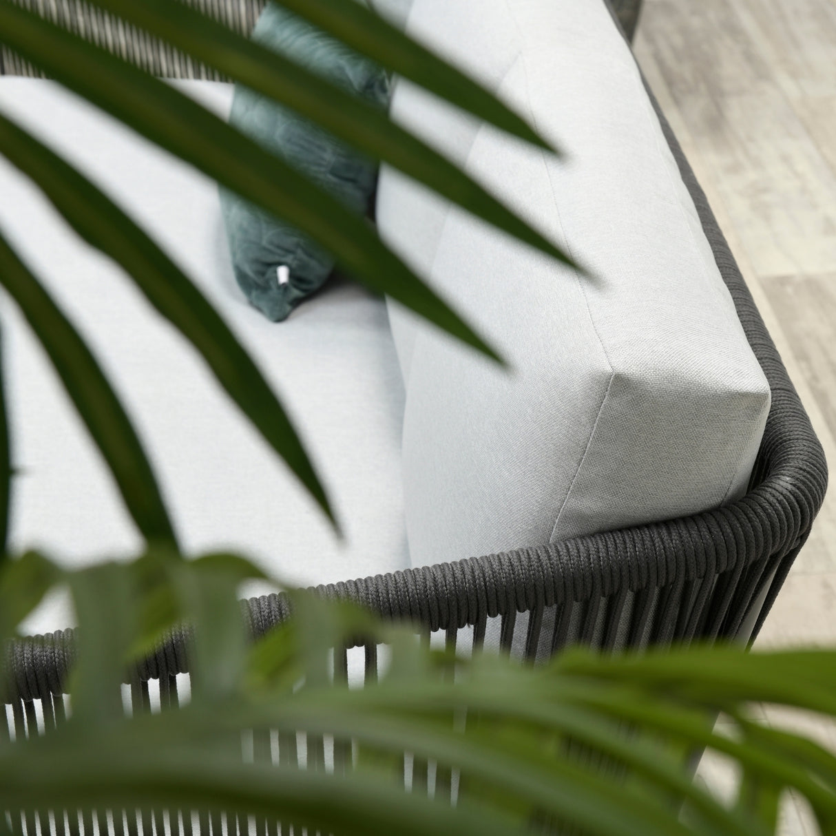 5-Seater Outdoor Rope Patio Sofa Set with Glass Top Tables (Black & Grey)