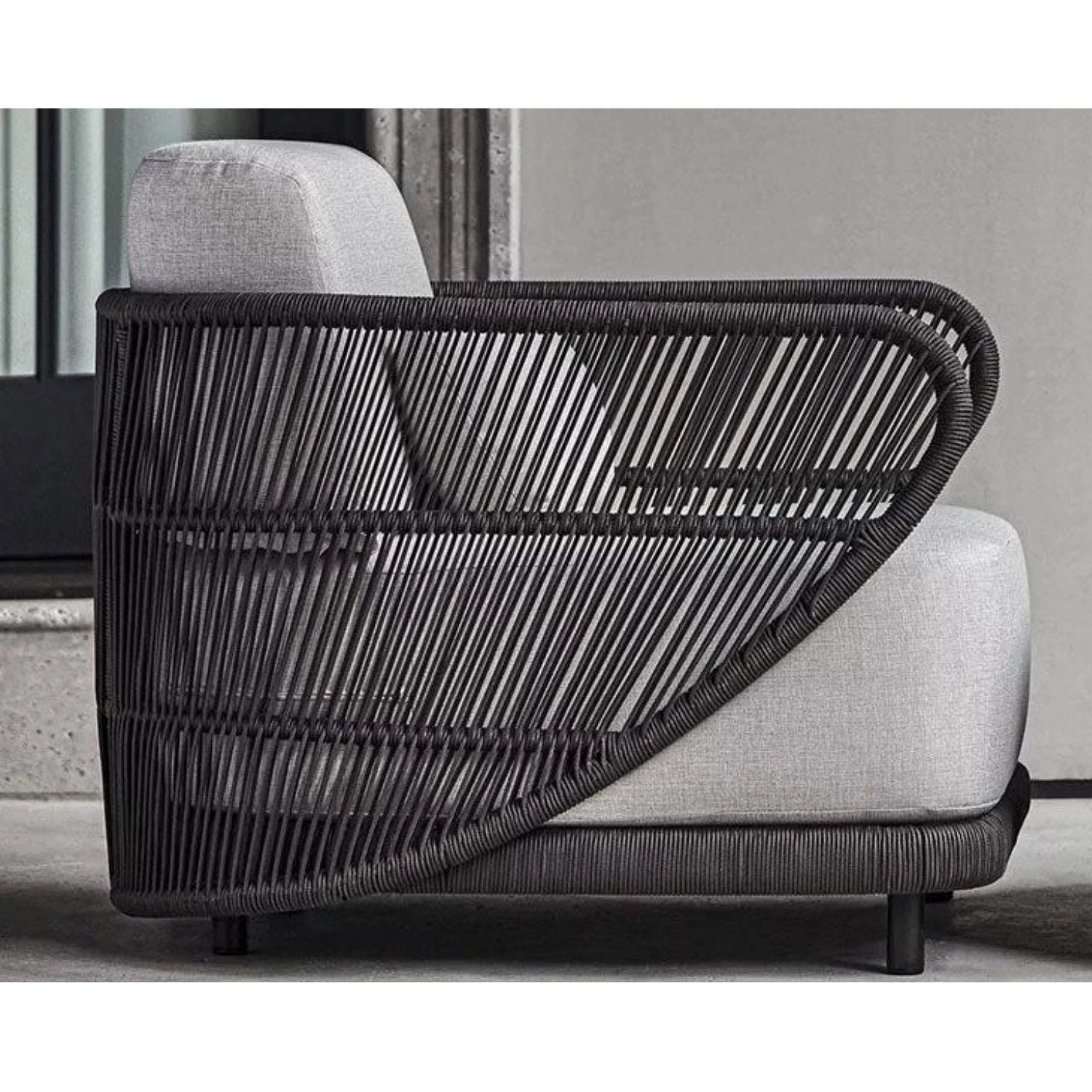 Outdoor Rope 4 Seater Sofa Set With Glass Top Tables