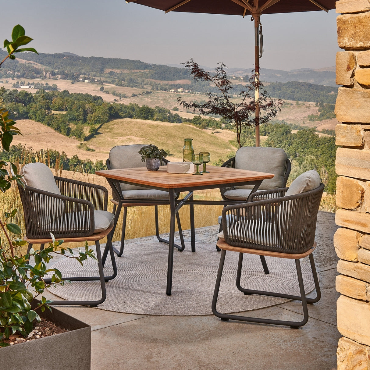 5-Piece Outdoor Patio Dining Set With Wooden Tabletop