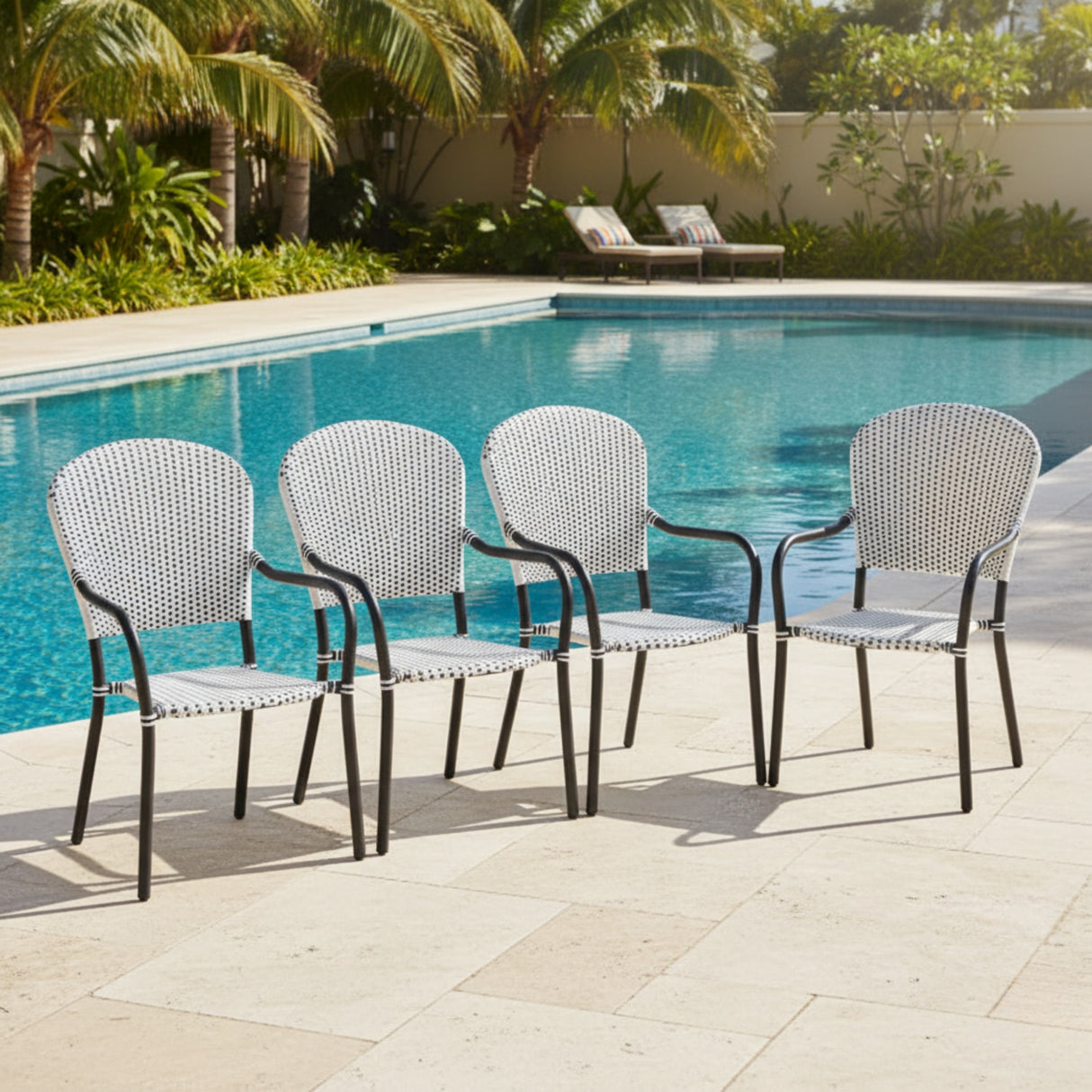 4-Piece Outdoor Rattan Wicker Patio Chairs