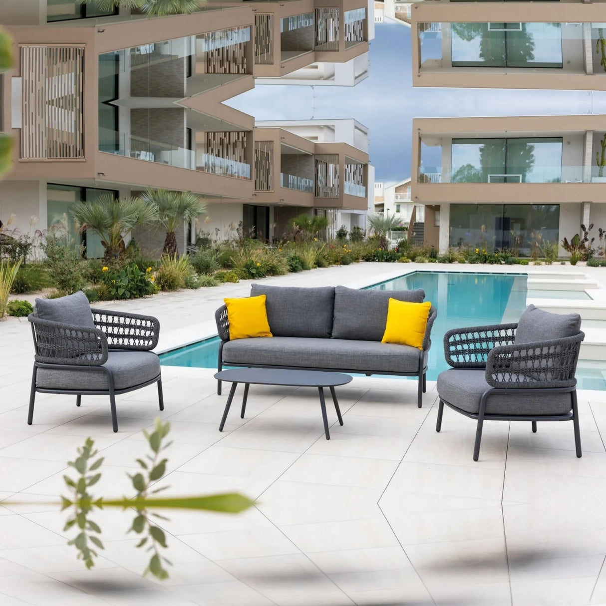 Outdoor Rope 4-Piece Patio Sofa Set with Glass Top Table (Grey)