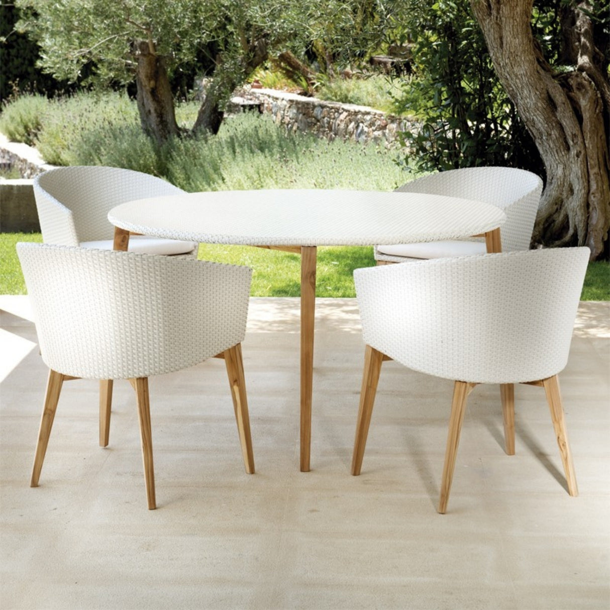 Outdoor All-Weather Resistant Rattan Wicker 5-Piece Dining Set (White)