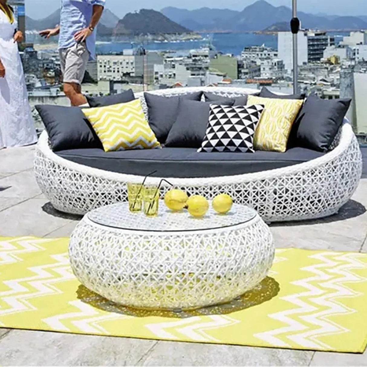 Outdoor White Rattan Wicker Daybed with Glass Top Table