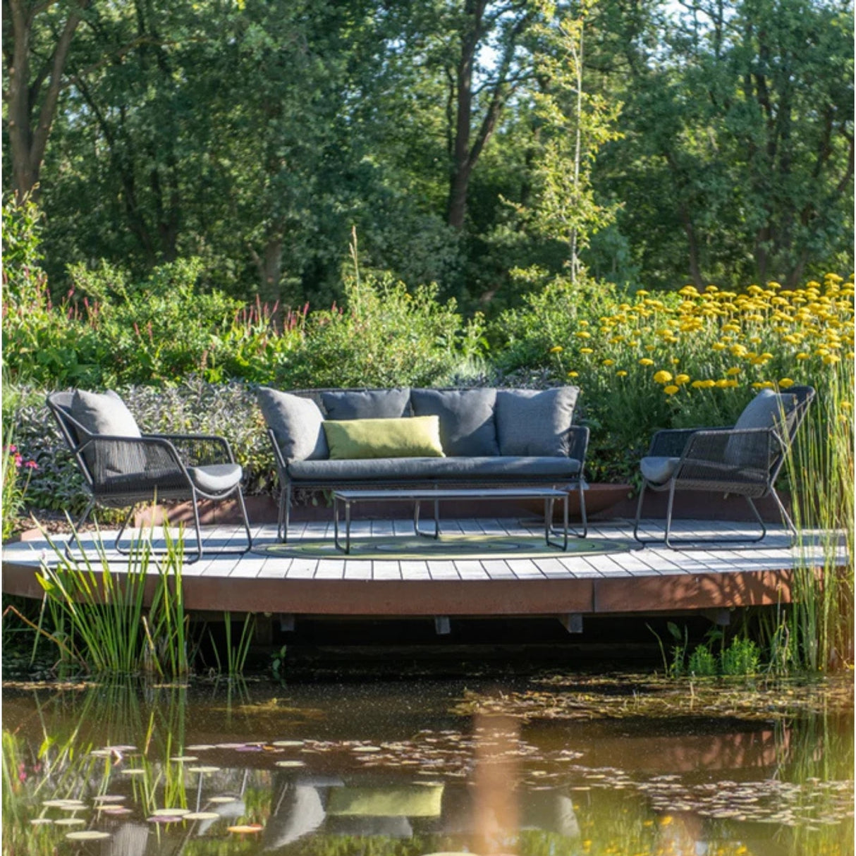 4 Piece Outdoor All-Weather Rope Sofa Set