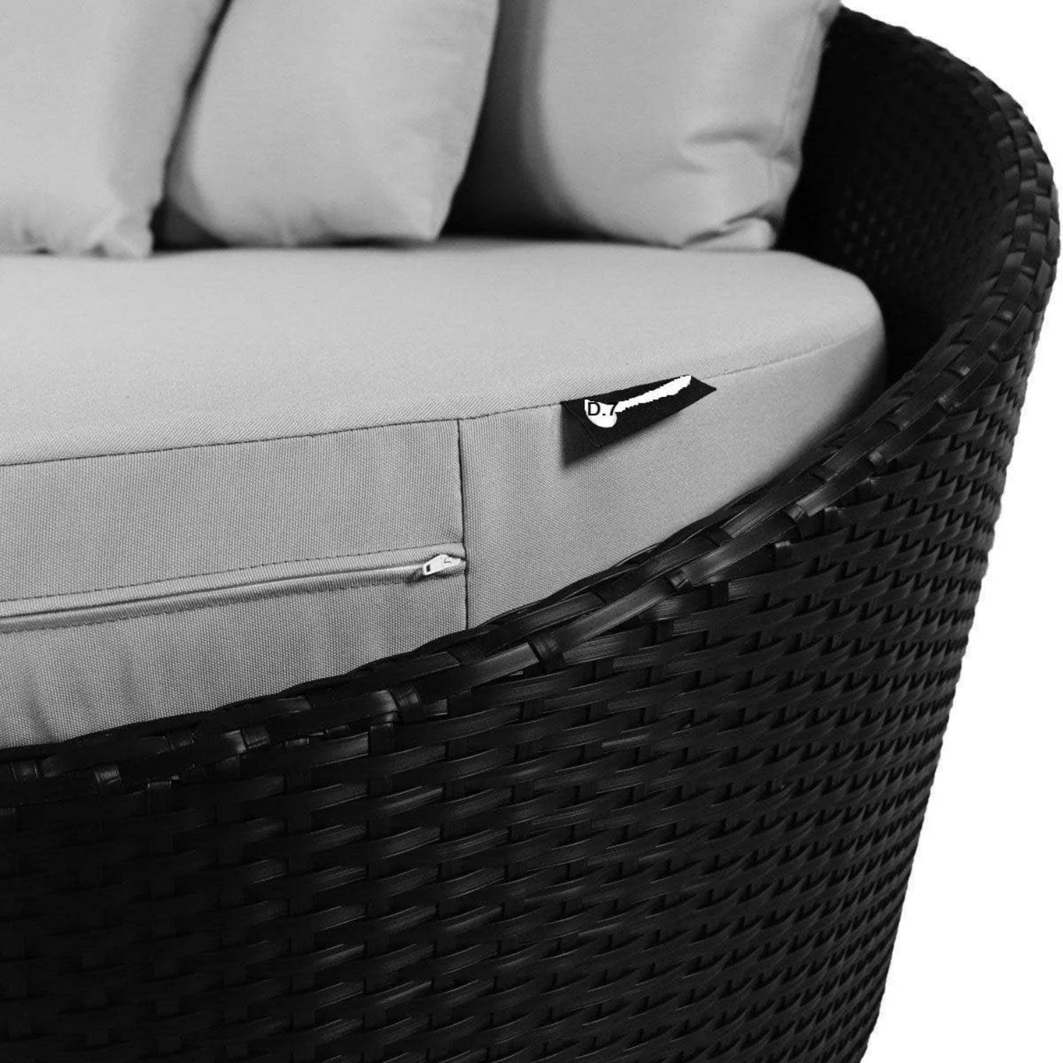 Outdoor Rattan Wicker Daybed with Glass Top Table