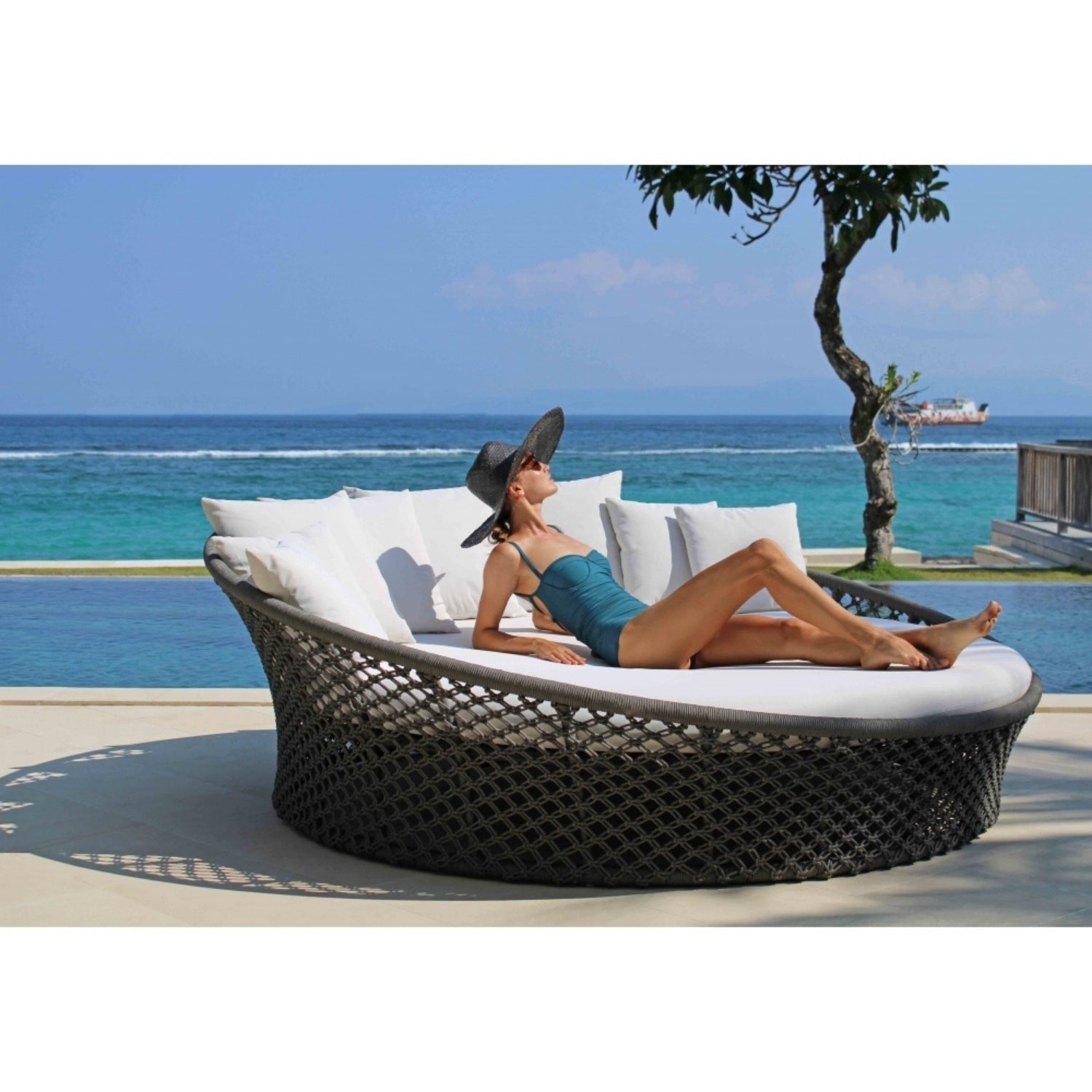 Outdoor Rope Round Patio Daybed Sofa