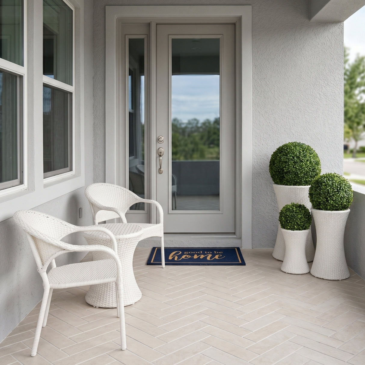 Outdoor Hourglass Design Set of 3 Wicker Planters (White)
