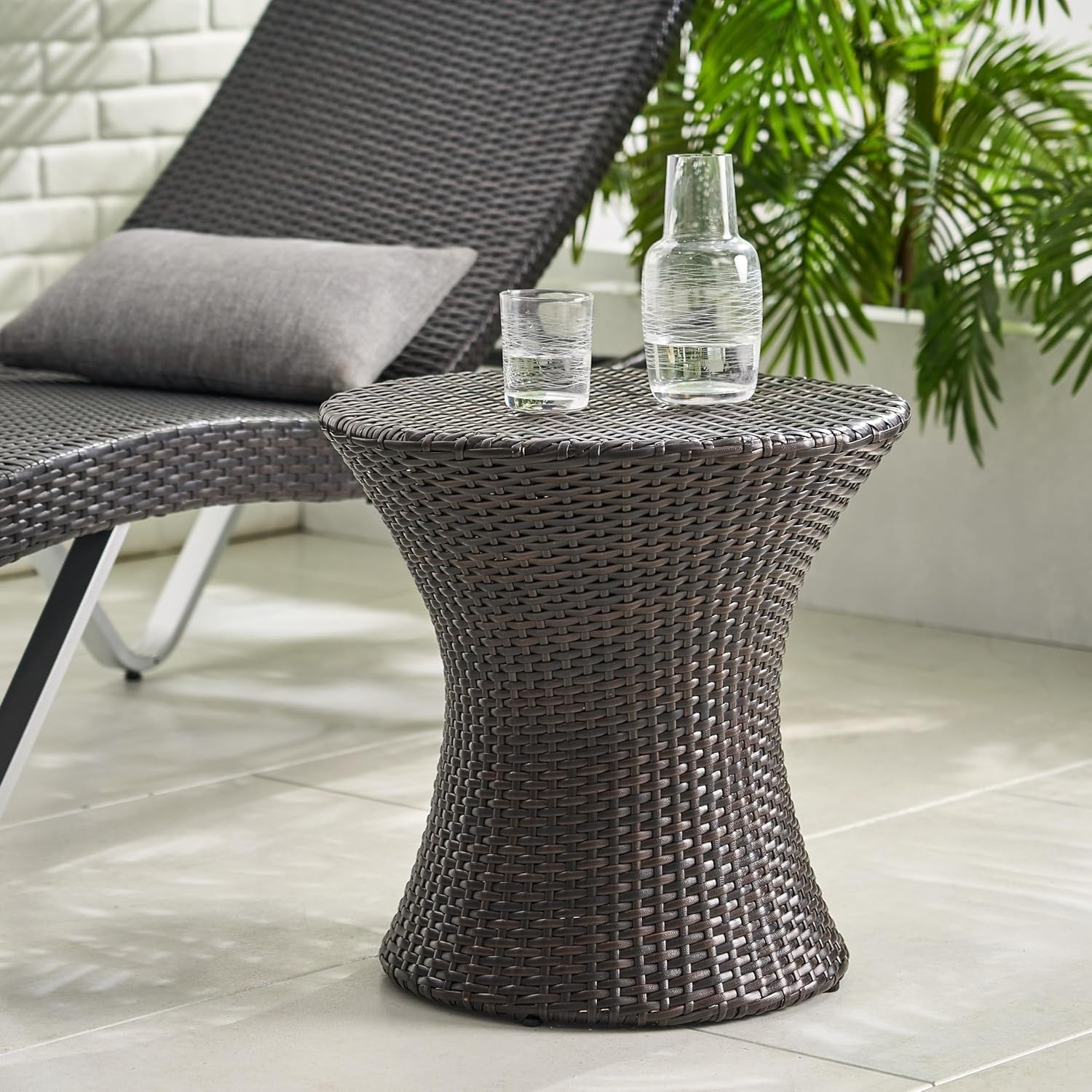 Outdoor Wicker Round Patio End Table