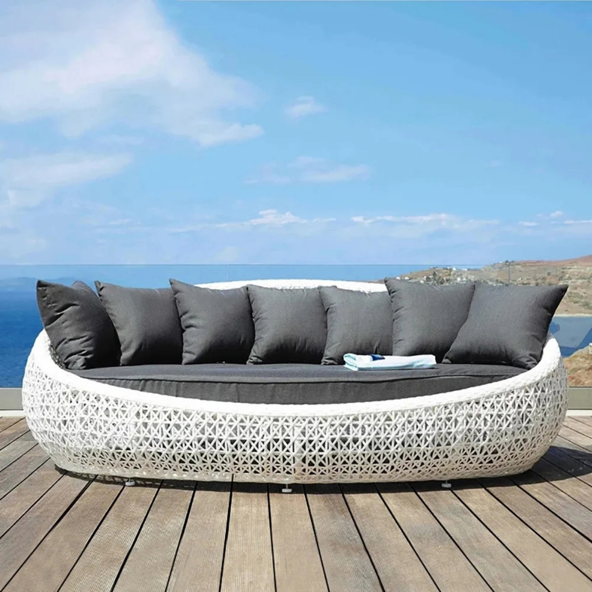Outdoor White Rattan Wicker Daybed with Glass Top Table