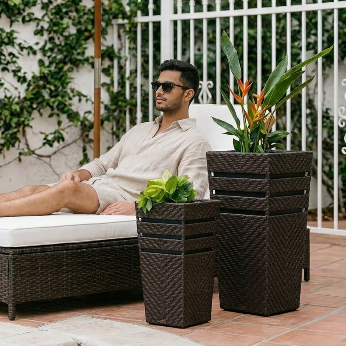 Outdoor Tall Square Rattan Planter Set of 2 (Dark Brown)