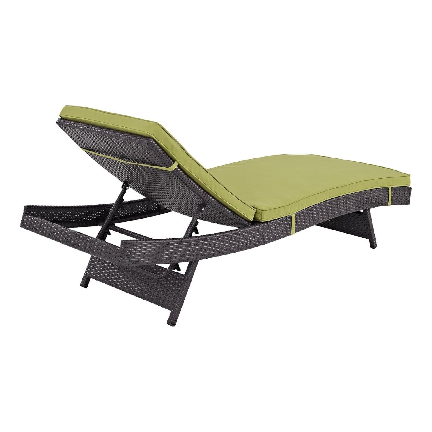 Outdoor Rattan Wicker Chaise Lounger For Poolside