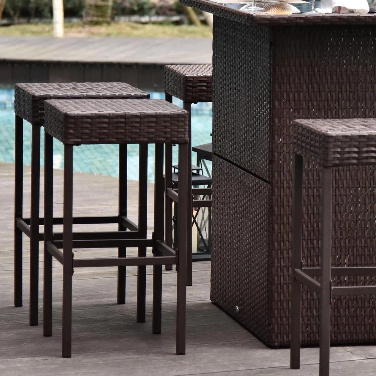 Outdoor Wicker 5-Piece Bar Set with Glass Top Table