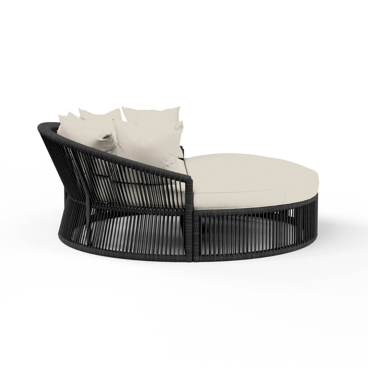 Outdoor Round Rope Daybed Sofa – Unique Design for Poolside