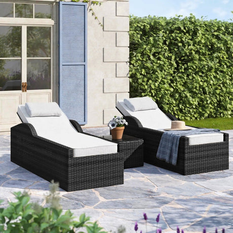Lounger with table