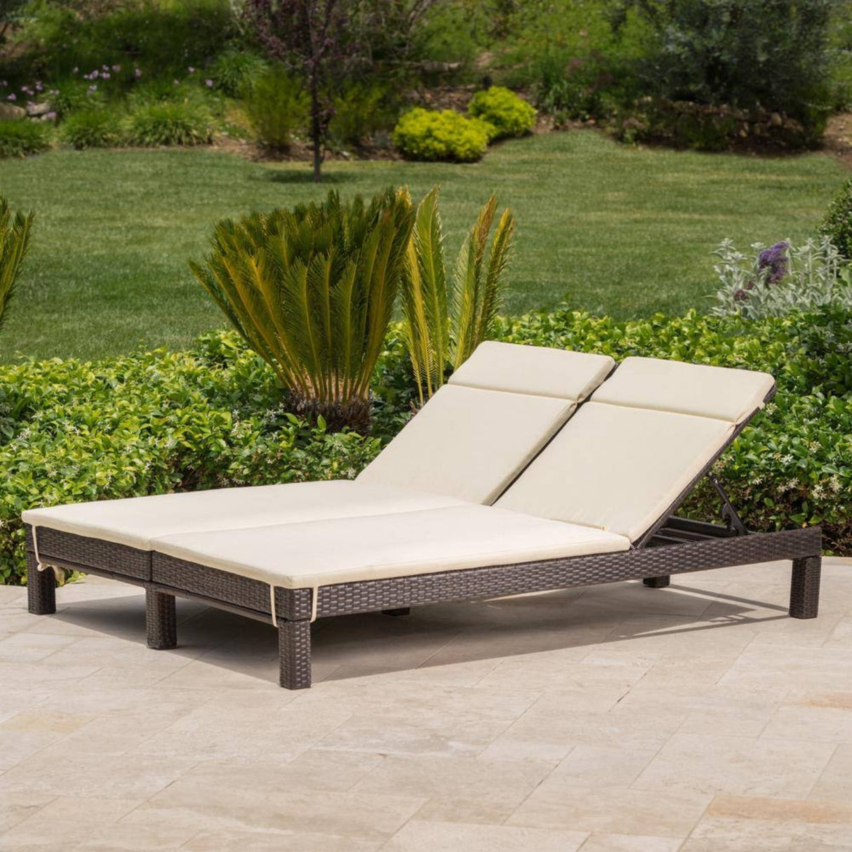 Outdoor All-Weather Rattan Wicker Chaise Lounge Chair Set of 2