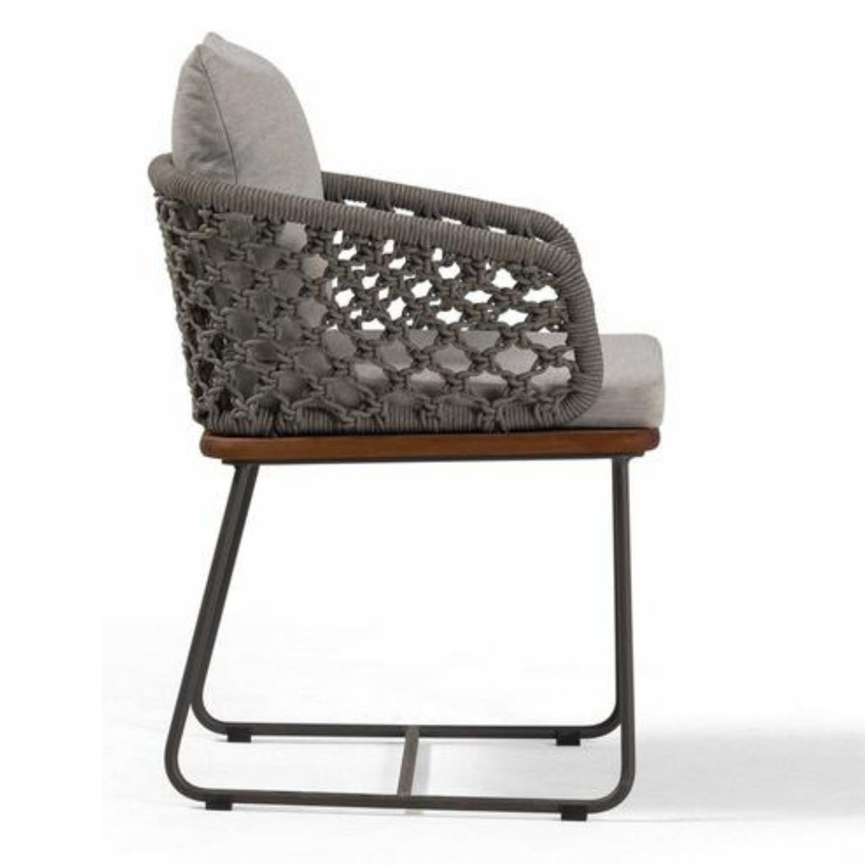 Outdoor Rope 2-Piece Patio Chairs With Wooden Base