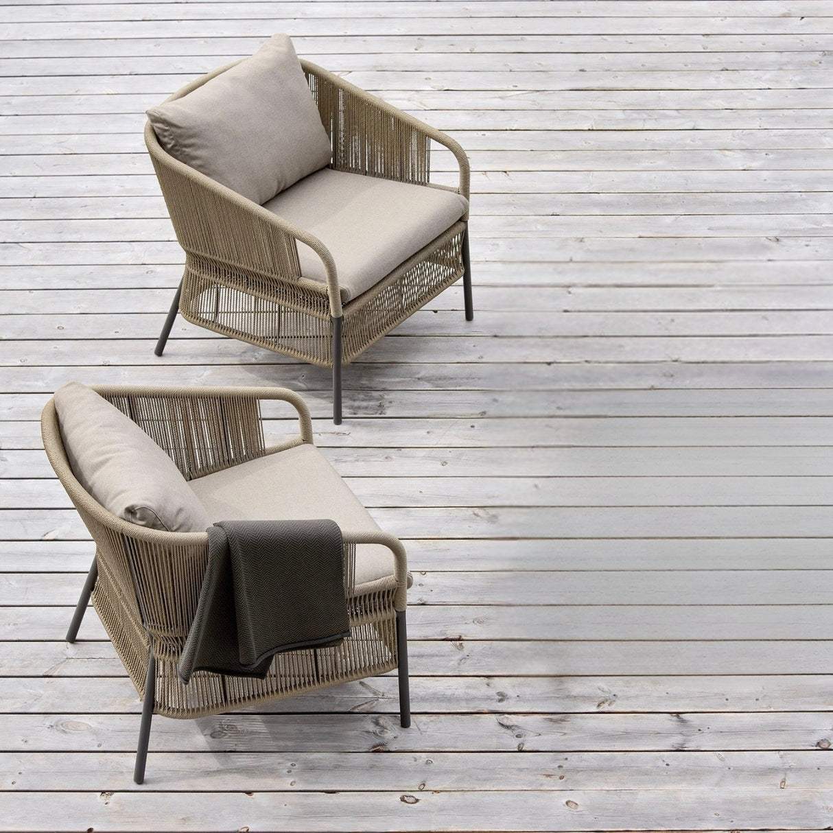 2-Piece Outdoor Rope Single Seater Sofa