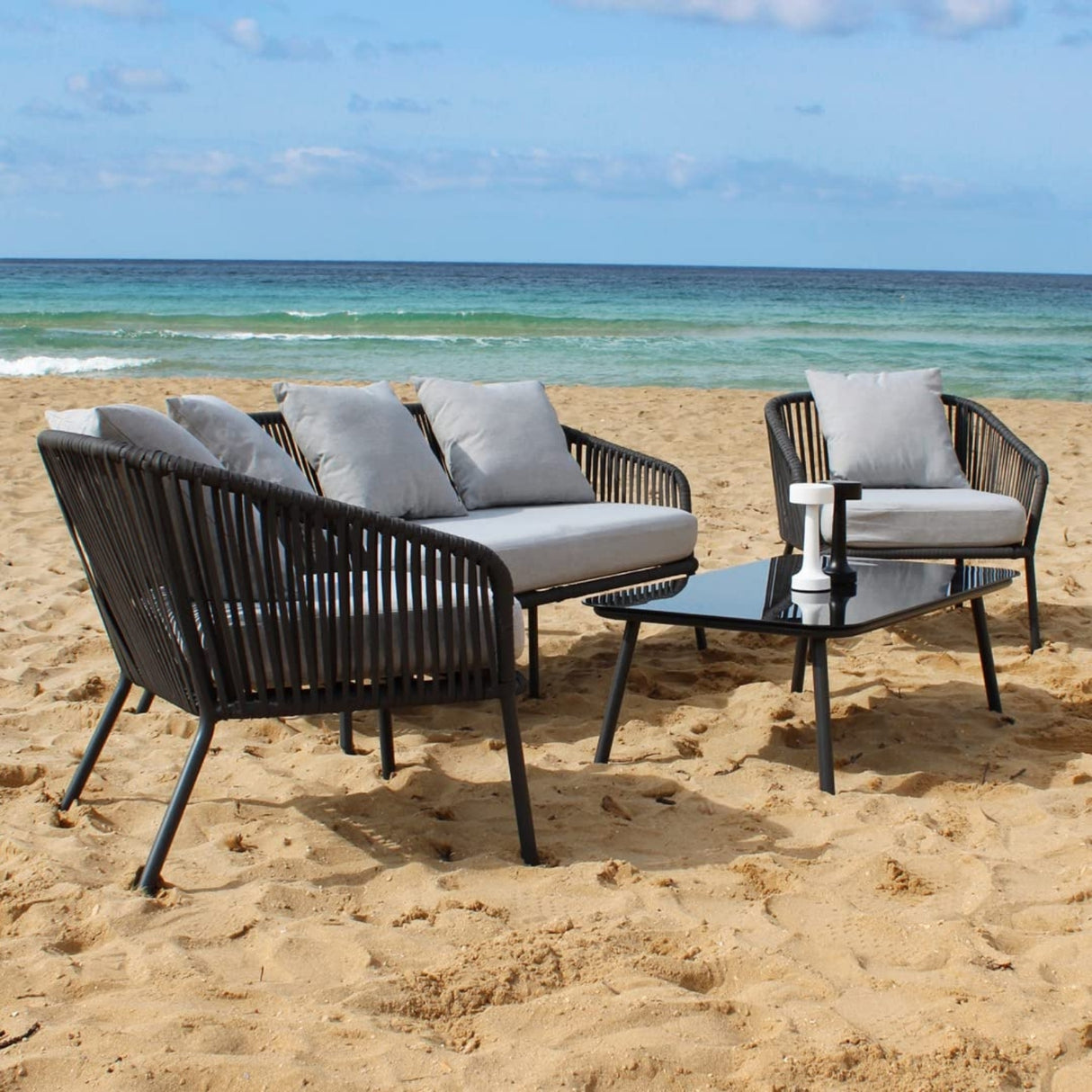 4-Piece Outdoor Rope Patio Sofa Set (Black & Off-White)