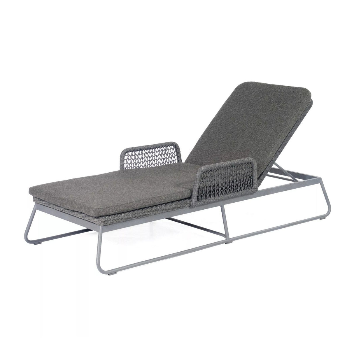 Outdoor Rope Lounge Chair With Side Table