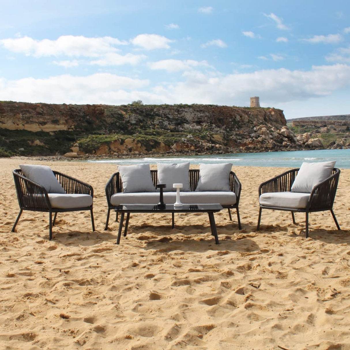 4-Piece Outdoor Rope Patio Sofa Set (Black & Off-White)