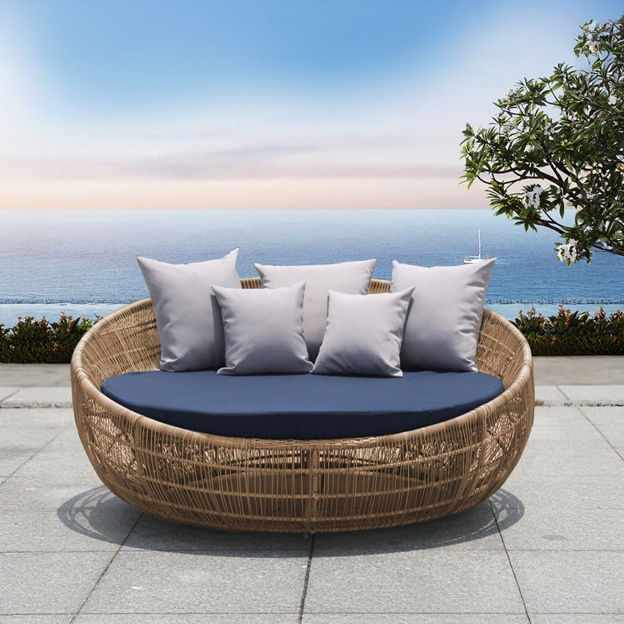 Outdoor Round Beige Rope Daybed Sofa
