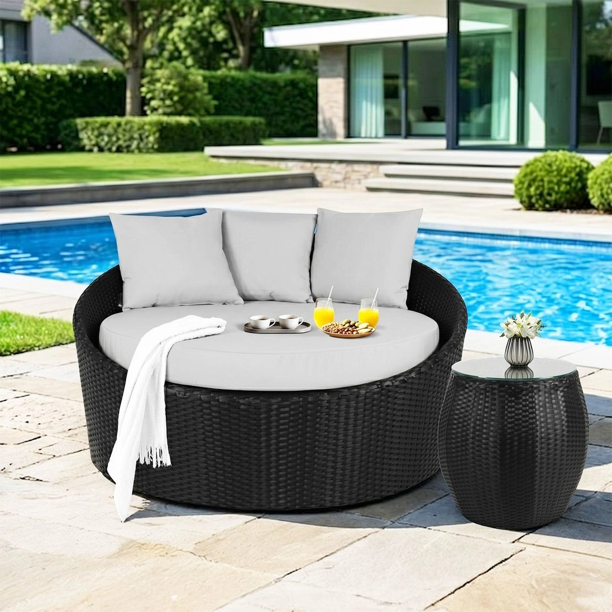 Outdoor Rattan Wicker Daybed with Glass Top Table
