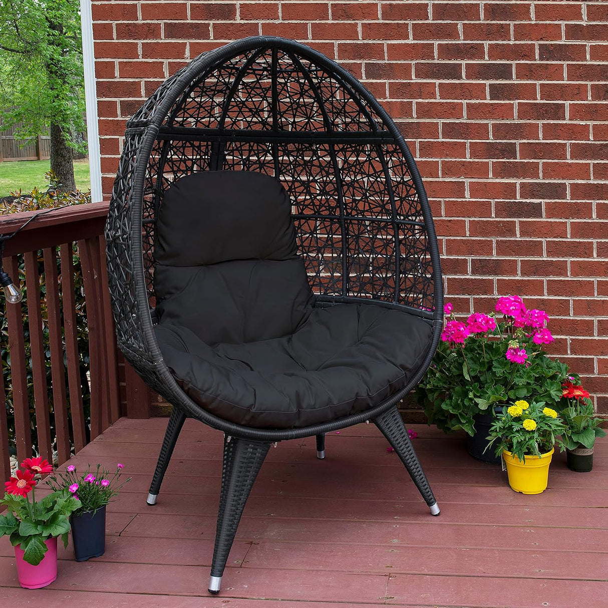 Outdoor All-Weather Wicker Egg Chair