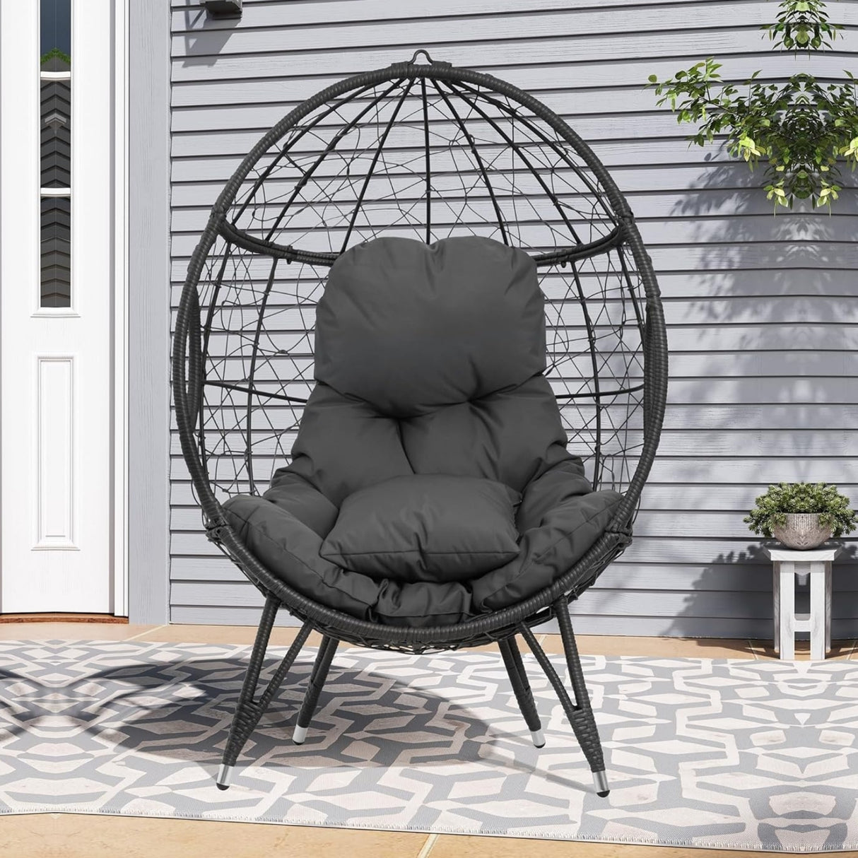 Outdoor All-Weather Wicker Egg Chair (Grey)