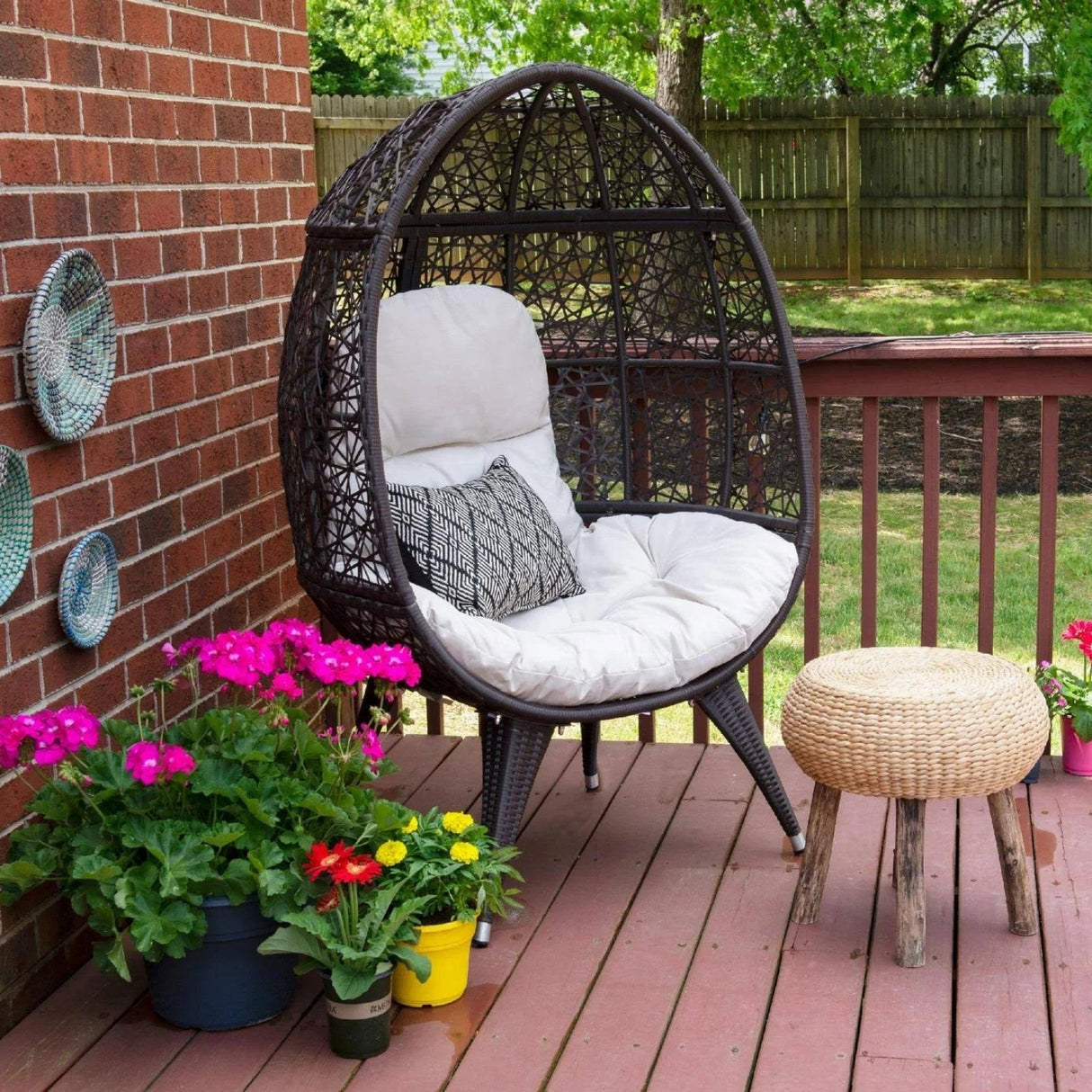 Outdoor All-Weather Wicker Egg Chair