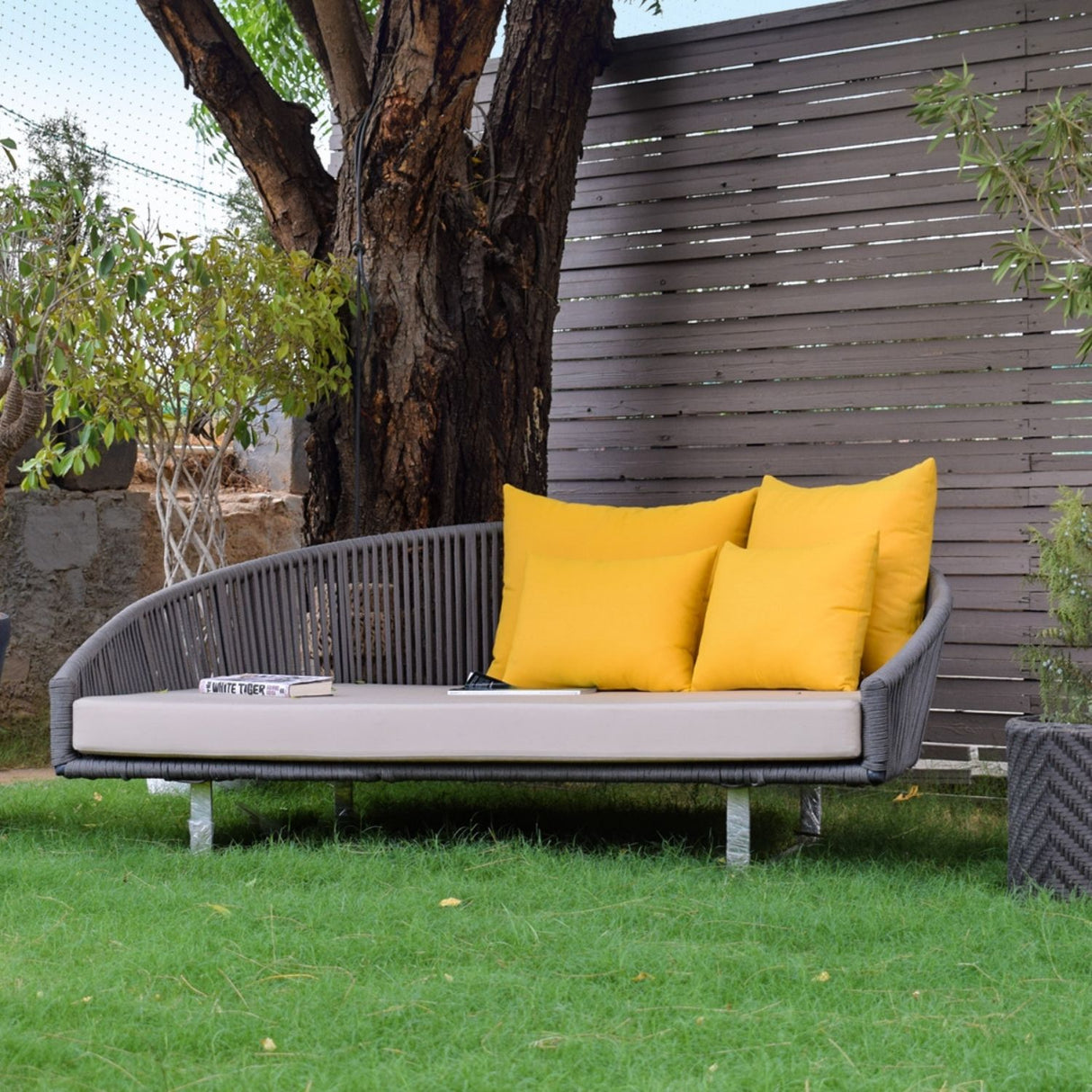 Outdoor Grey Rope Patio Daybed with Comfortable Cream Cushion