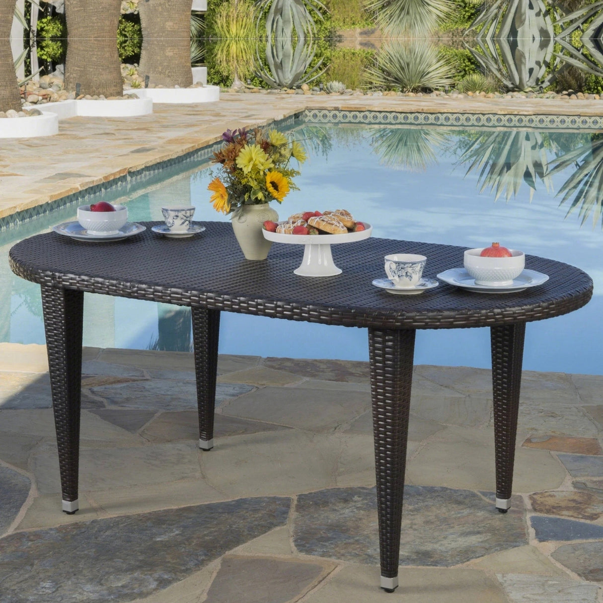 Outdoor Rattan Wicker Round Patio Table (Black)