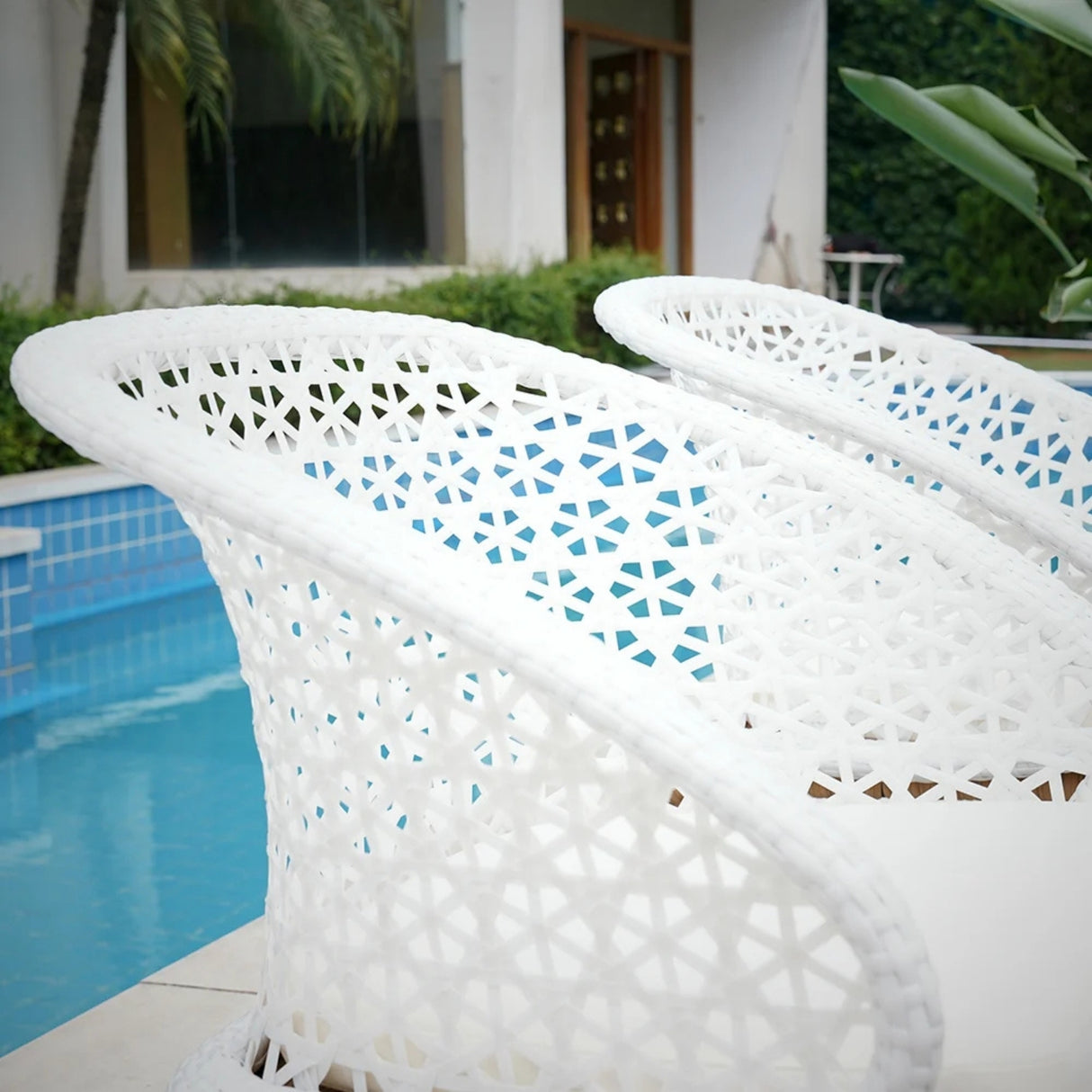 7 Pieces Outdoor Wicker Dining Set with Double Tone Armchairs