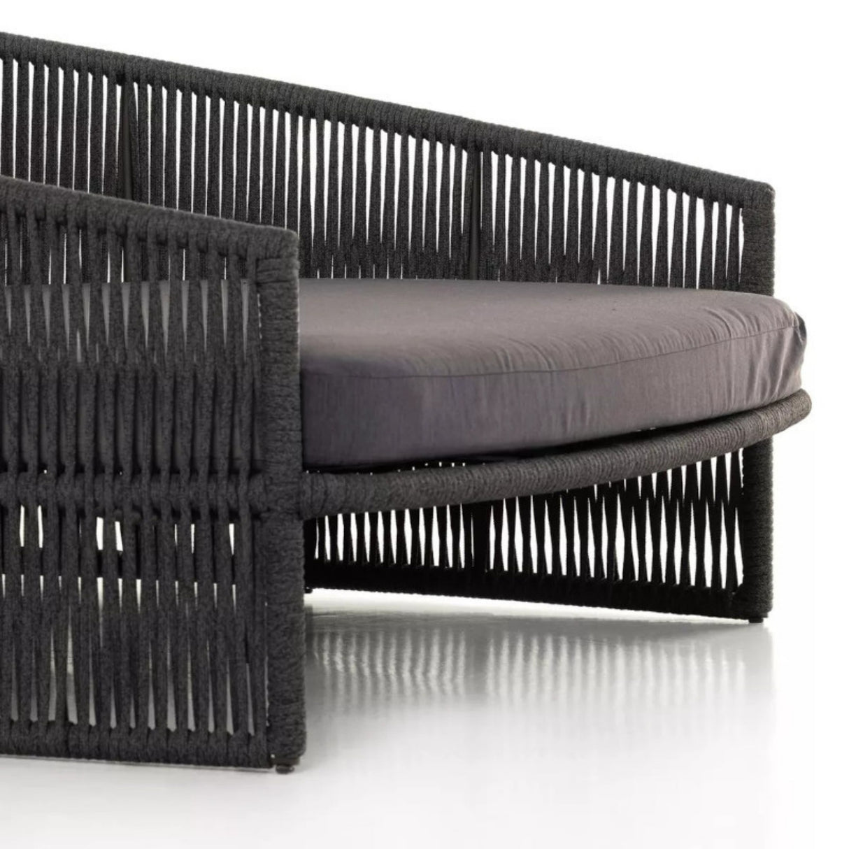 Outdoor Rope Braided Patio Furniture Daybed (Grey)