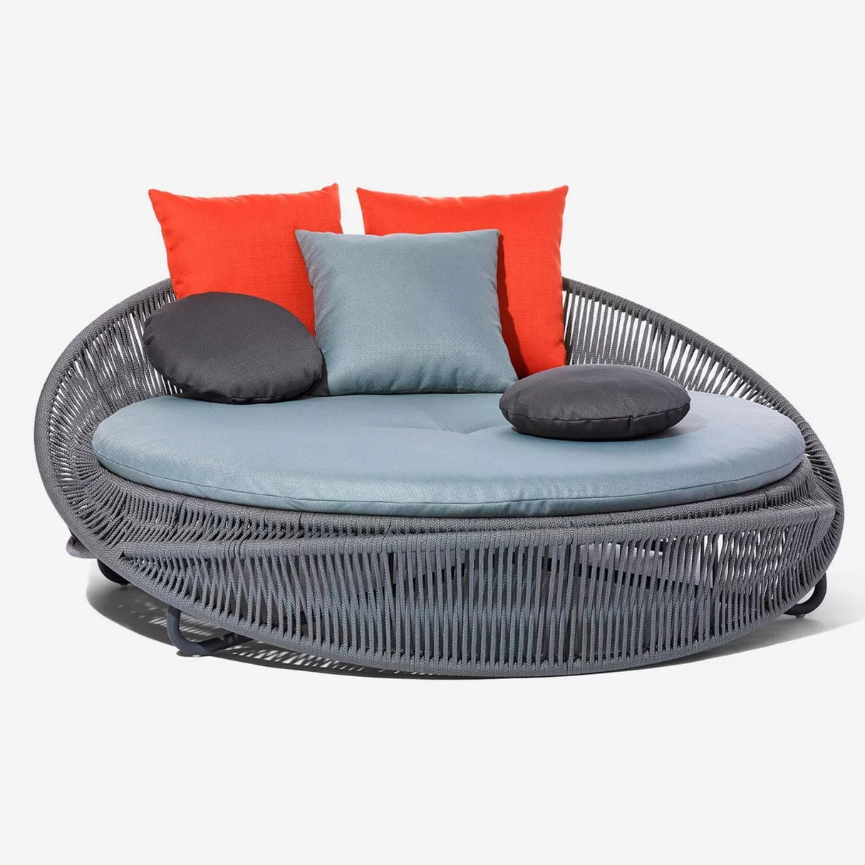 Outdoor Rope Round Patio Daybed Sofa