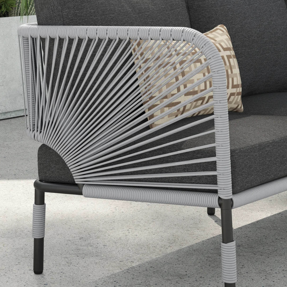 Outdoor Rope 5-Seater Sofa Set With Glass Top Table