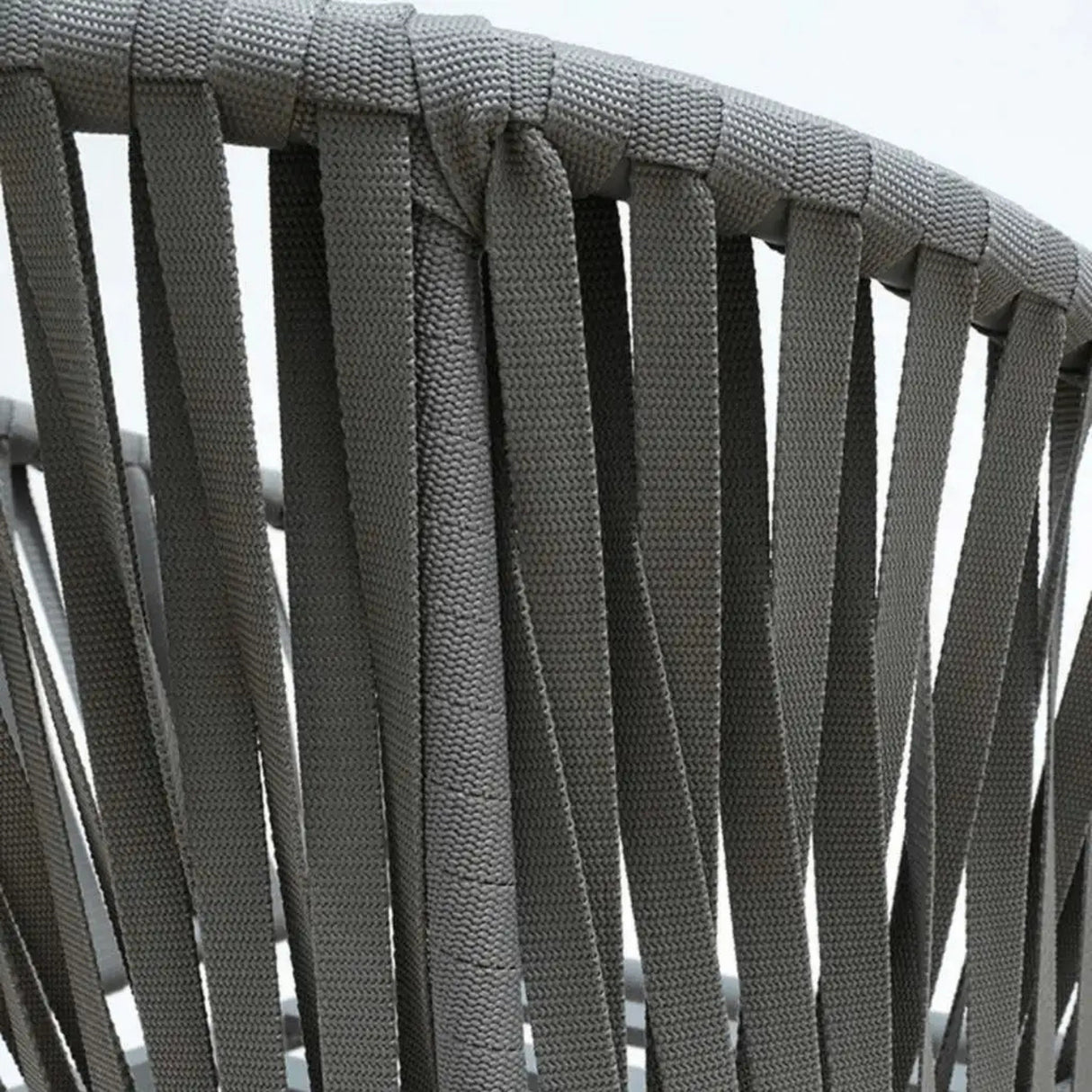 Outdoor Rope 5-Piece Bar Set With a High-Top Round Table