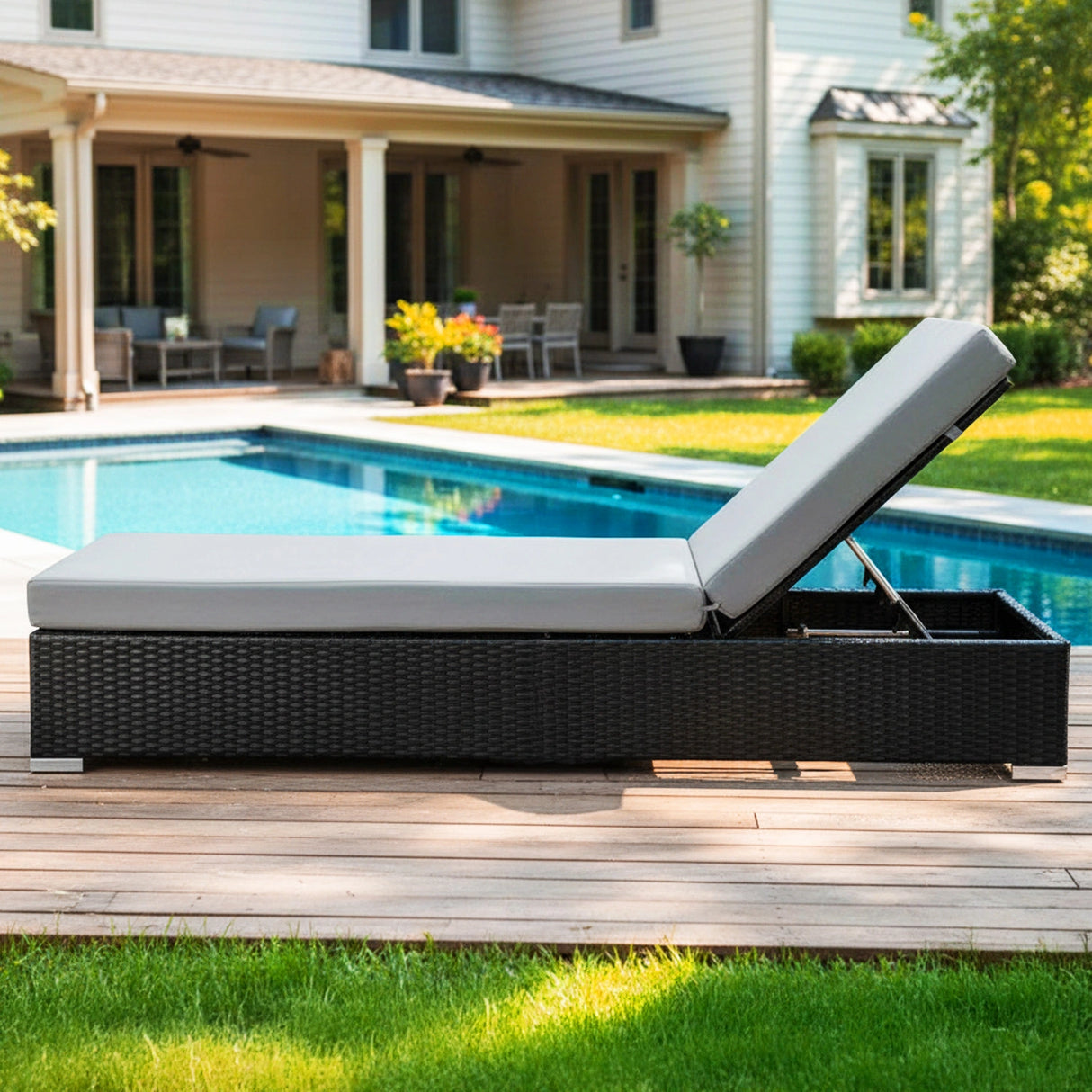 Outdoor All-Weather Rattan Wicker Lounger (Black & Grey)