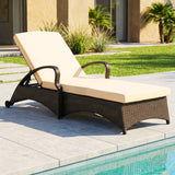 Outdoor All-Weather Wicker Lounger