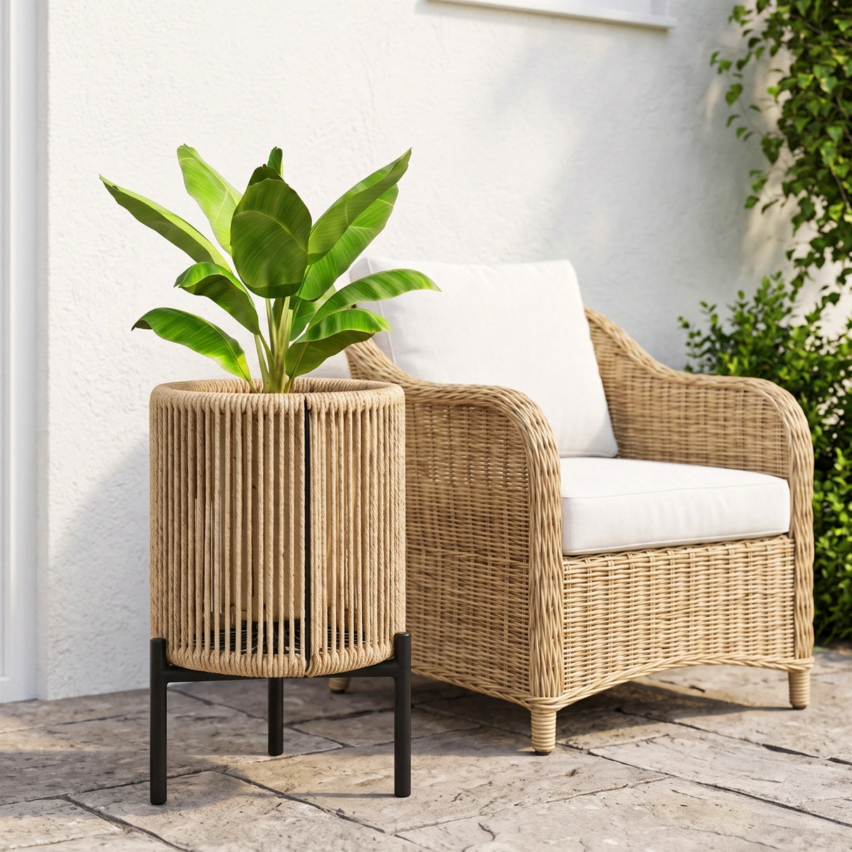 Outdoor Rope Planter with Metal Stand (Beige)