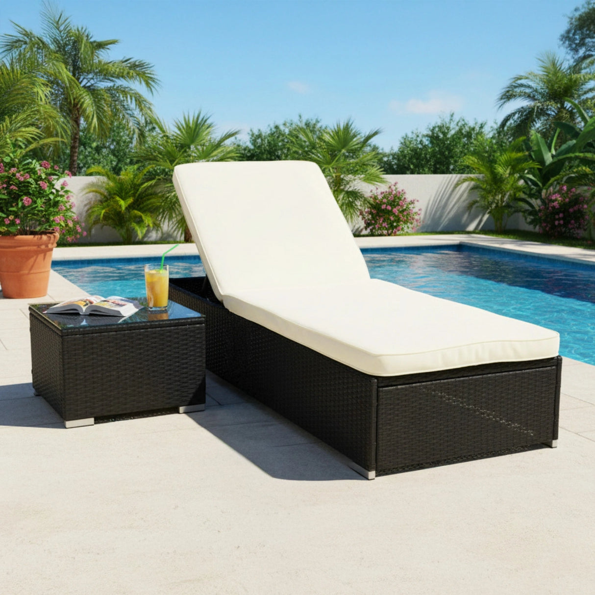 Outdoor Wicker Lounge Chair With Side Table