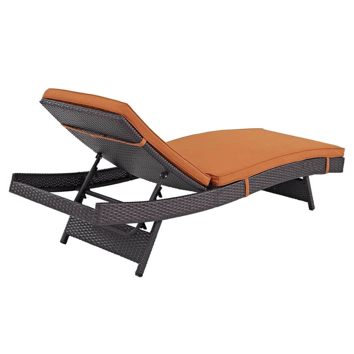 Outdoor Rattan Wicker Chaise Lounger For Poolside