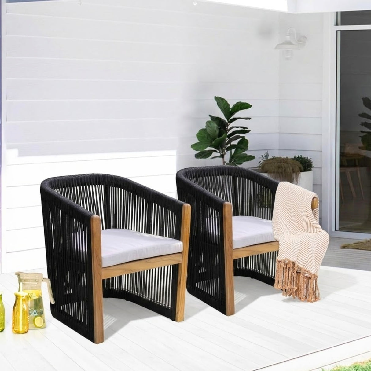 Modern Outdoor Rope Accent Chairs Set of 2 with Solid Wooden Frame