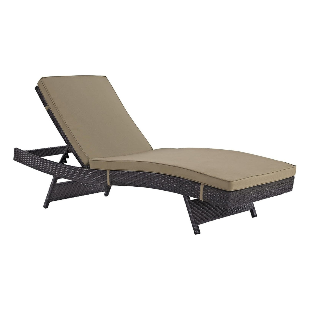 Outdoor Rattan Wicker Chaise Lounger For Poolside