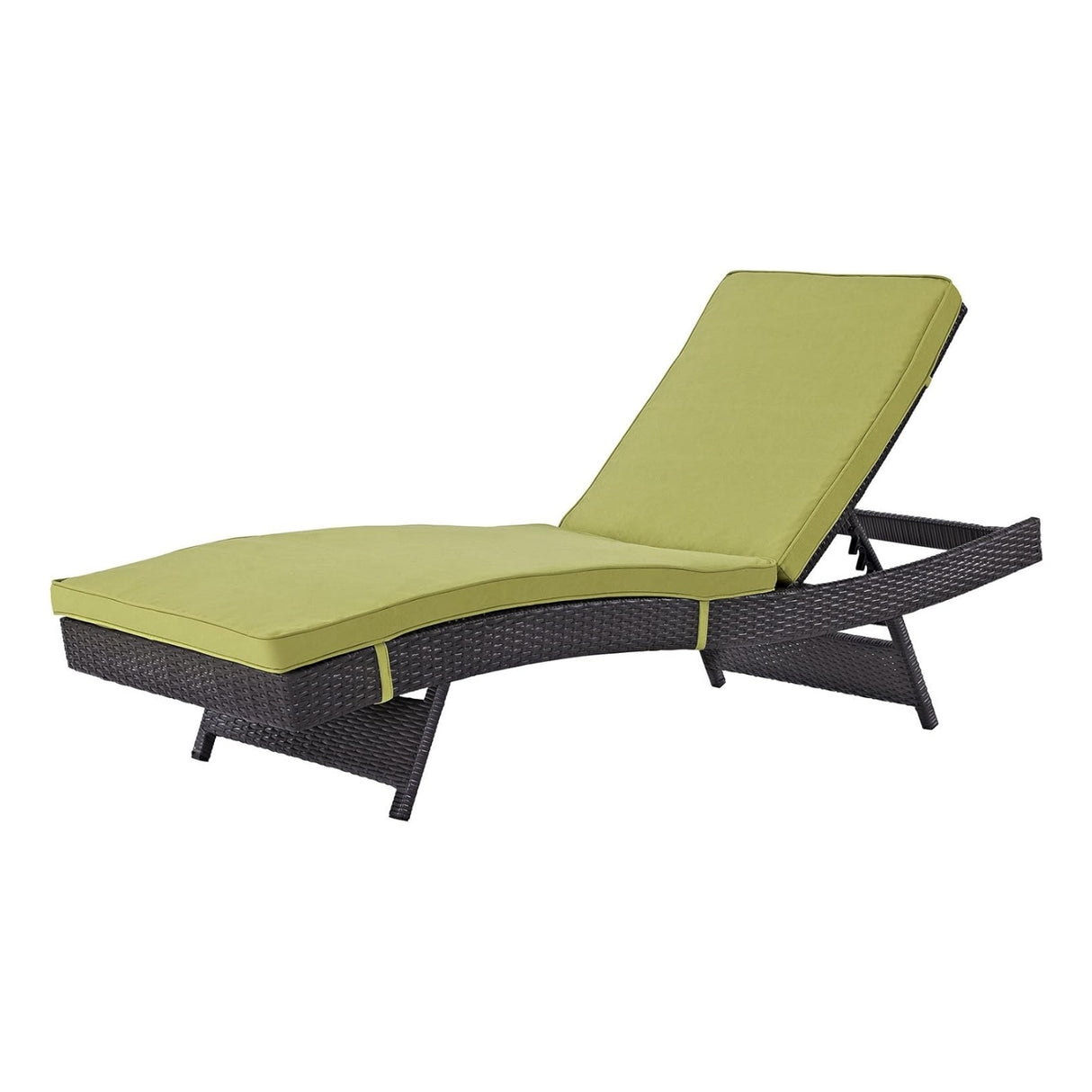 Outdoor Rattan Wicker Chaise Lounger For Poolside