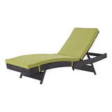 Outdoor Rattan Wicker Chaise Lounger For Poolside