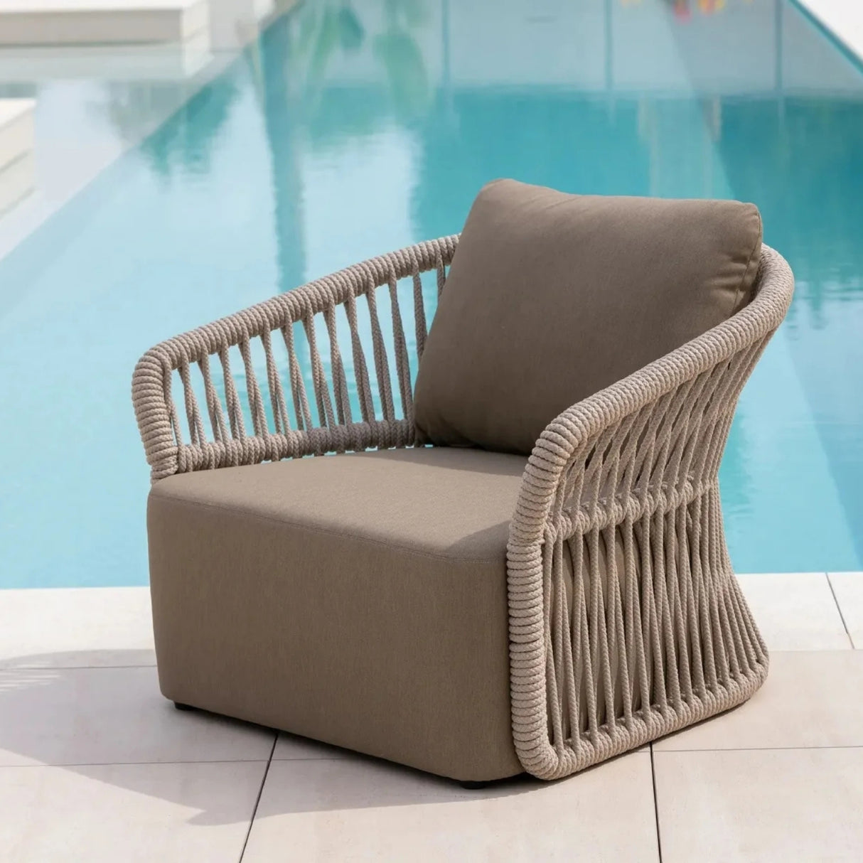4-Piece Outdoor Braid & Rope Sofa Set (Beige & Dark Cream)