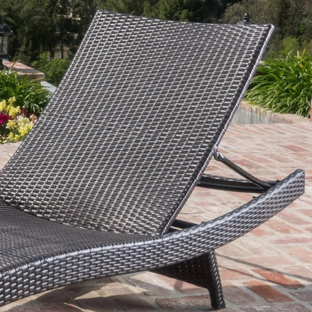 Outdoor All-Weather HDPE Wicker Rattan Sunlounger Recliner with Side Table