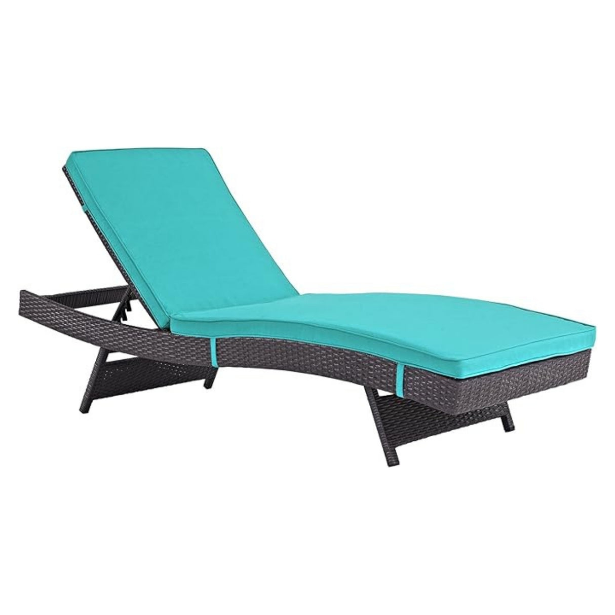 Outdoor Rattan Wicker Chaise Lounger For Poolside